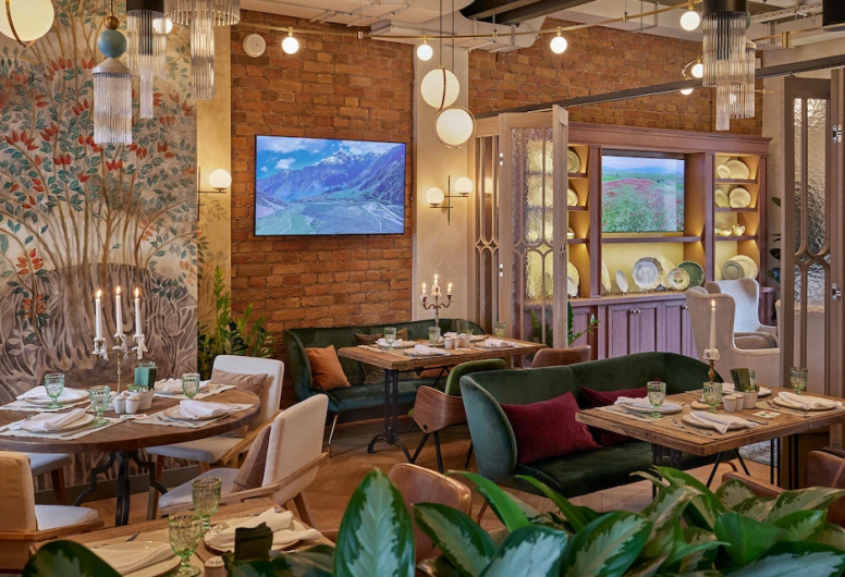 Бар в центре города 200м2