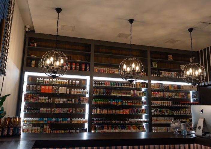 Продаются два успешных вейпшопа в Лиде