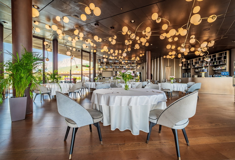 Бар-Паб в собственности