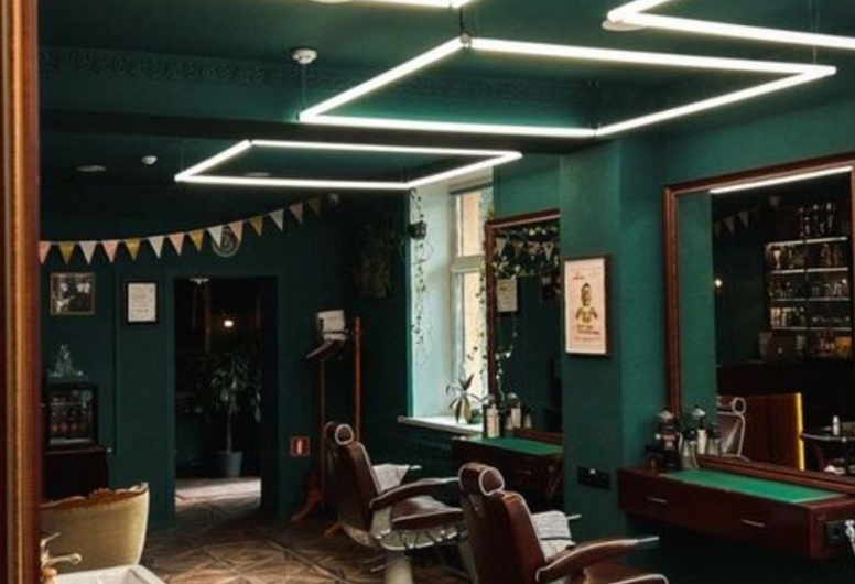 Легендарный барбершоп на проспекте Независимости