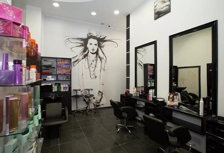 Студия красоты в центре (государственная аренда)