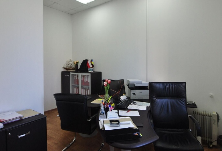 Стрит Ритейл г. Минск, Мястровская 1