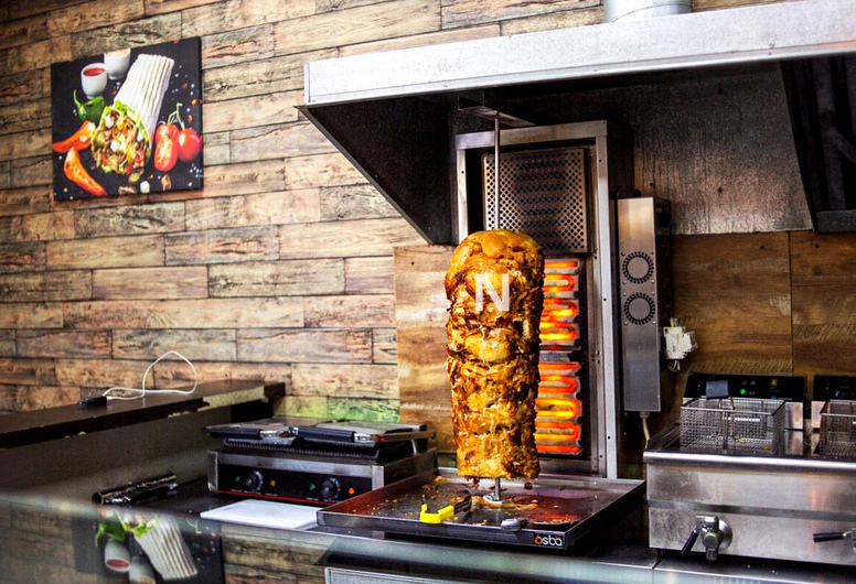 Шаурмичная с отдельным входом в Заводском районе