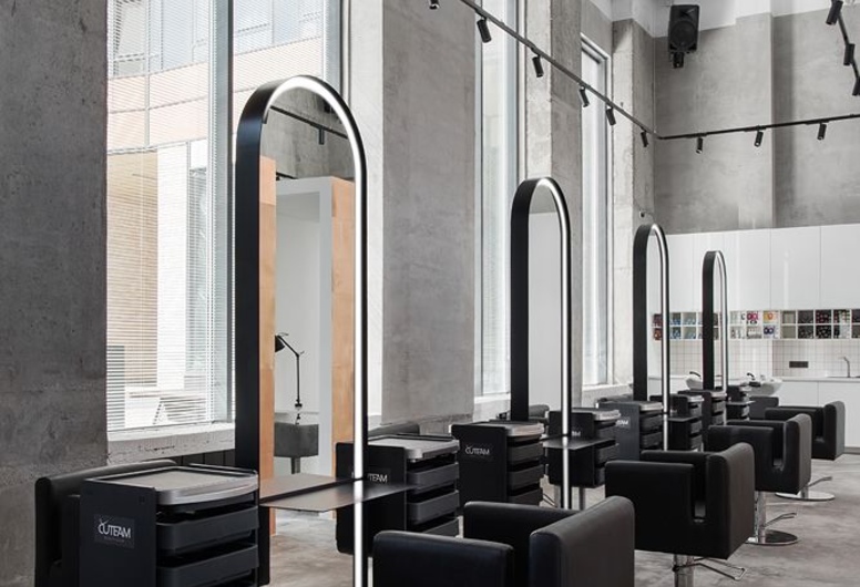 Салон красоты в районе ст.метро Петровщина