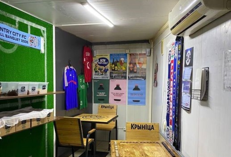 Павильон разливных напитков в центре спального микрорайона Бреста