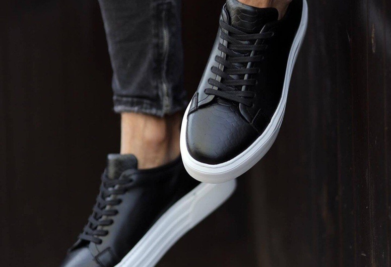 Магазин мужской обуви в Торговом центре