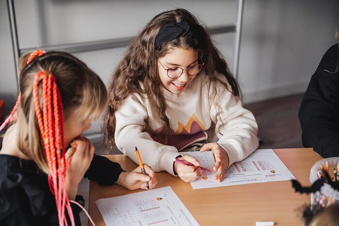 2 образовательных центра с онлайн школой