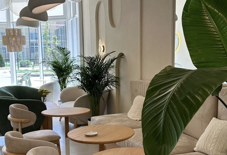 Красивое и уютное  КАФЕ в ЖК Минск Мир