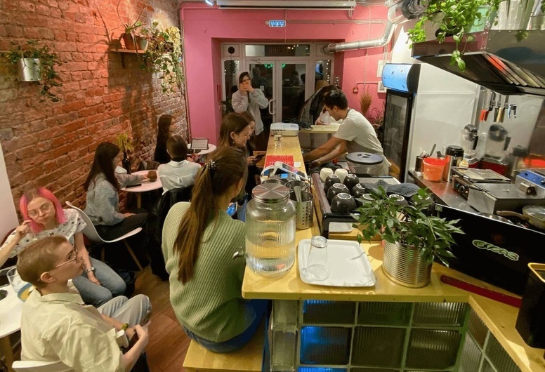 Популярное кафе в топ локации-ТОП