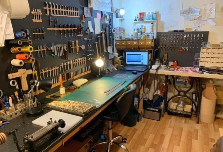 Мастерская работающая 25 лет с бесплатной арендой !