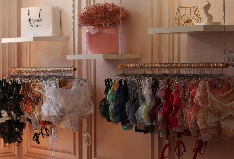 Магазин нижнего белья и домашней одежды