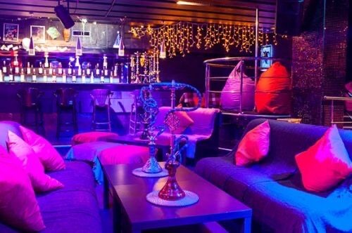 Кальянная в популярном торговом центре