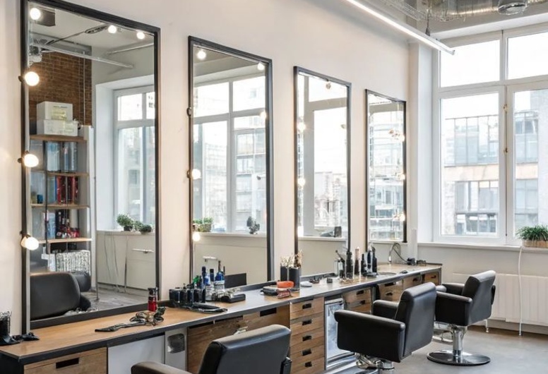 Салон красоты с госарендой в центре Минска