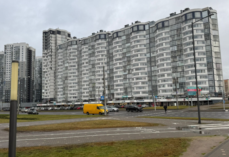 Торговое помещение в Лебяжьем, ул. Ратомская.