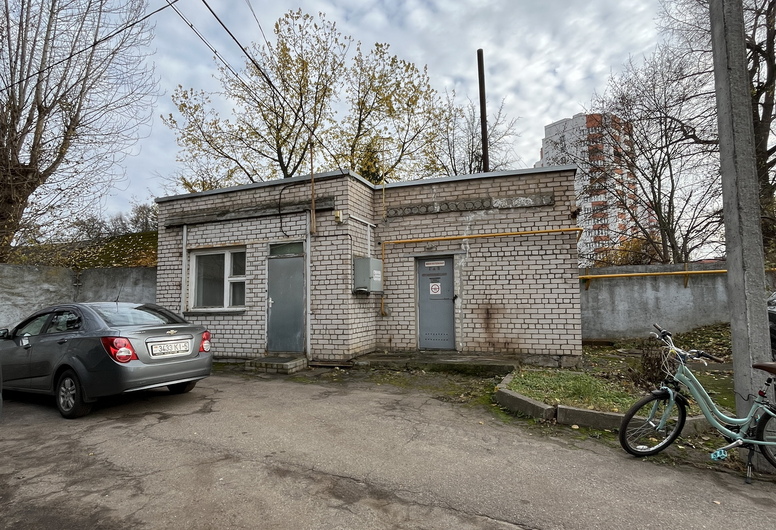 Административное здание с гаражом, топочной со складом - ул. Могилевская