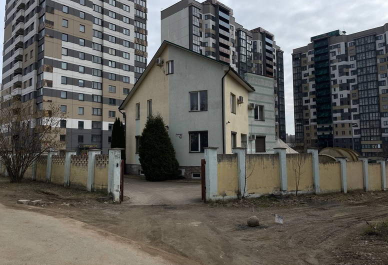 Продажа офисного здания, ул. Колхозная