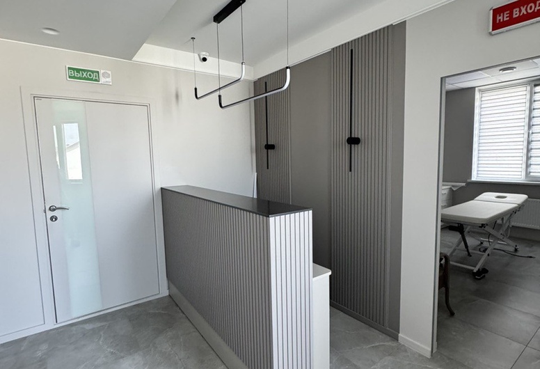 Продается компания с помещением в собственности, строилась под мед.центр.