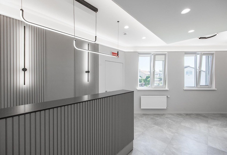 Продается компания с помещением в собственности, строилась под мед.центр.