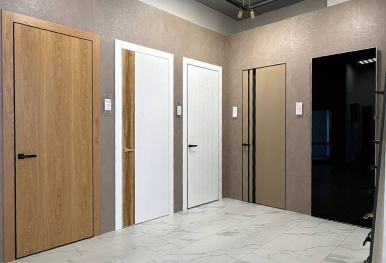 Продается прибыльный магазин дверей в Витебске.