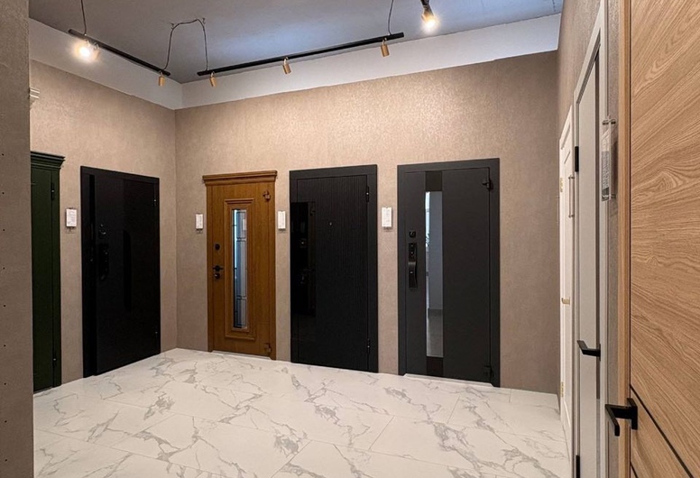 Продается прибыльный магазин дверей в Витебске.