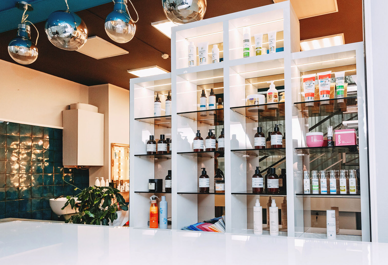 Продается уникальный салон красоты в центре Минска.