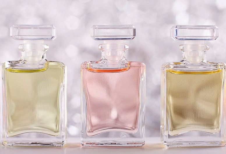 Продаётся торговый остров по продаже элитной парфюмерии в Могилеве.