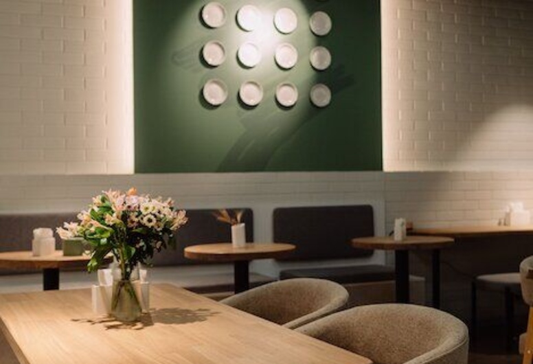 Кафе с кухней неполного цикла с собственным производством в Новой Боровой