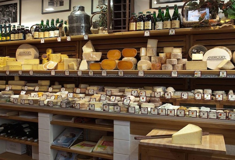 Продается Гастрономический бутик в элитном районе.