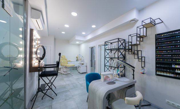 Салон красоты с отдельным входом|Госаренда