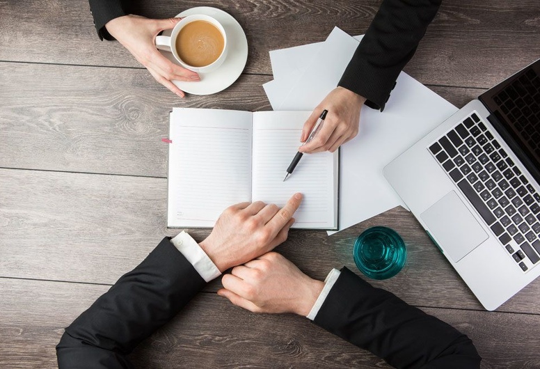 ООО в сфере оптовой торговли | 6 лет