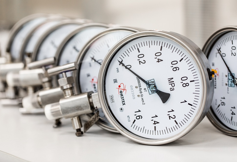 Завод по производству приборов для измерения давления и температуры