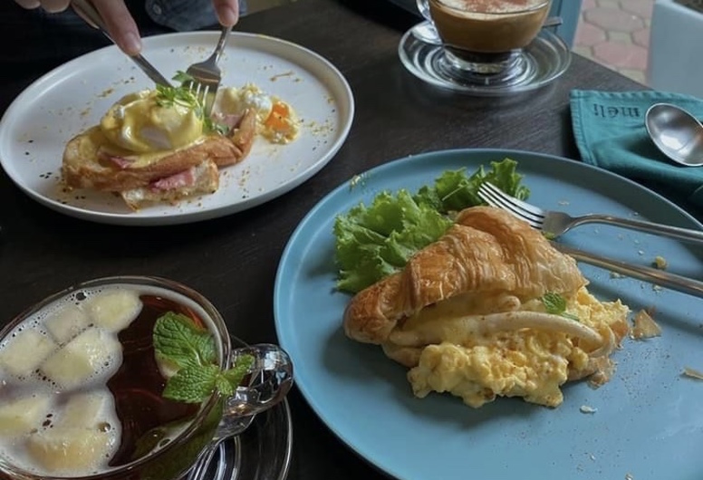 Высокодоходное кафе возле метро