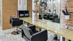 Раскрученная студия красоты в центре